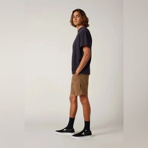 686 Everywhere Collection Men's Hybrid Shorts - Tan (EUC)